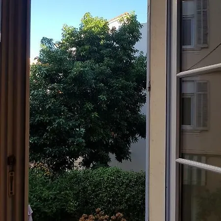 Forville Lägenhet *